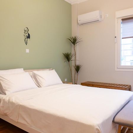 50 Steps Metro Kato Patisia Renovated Athens Apt Екстериор снимка