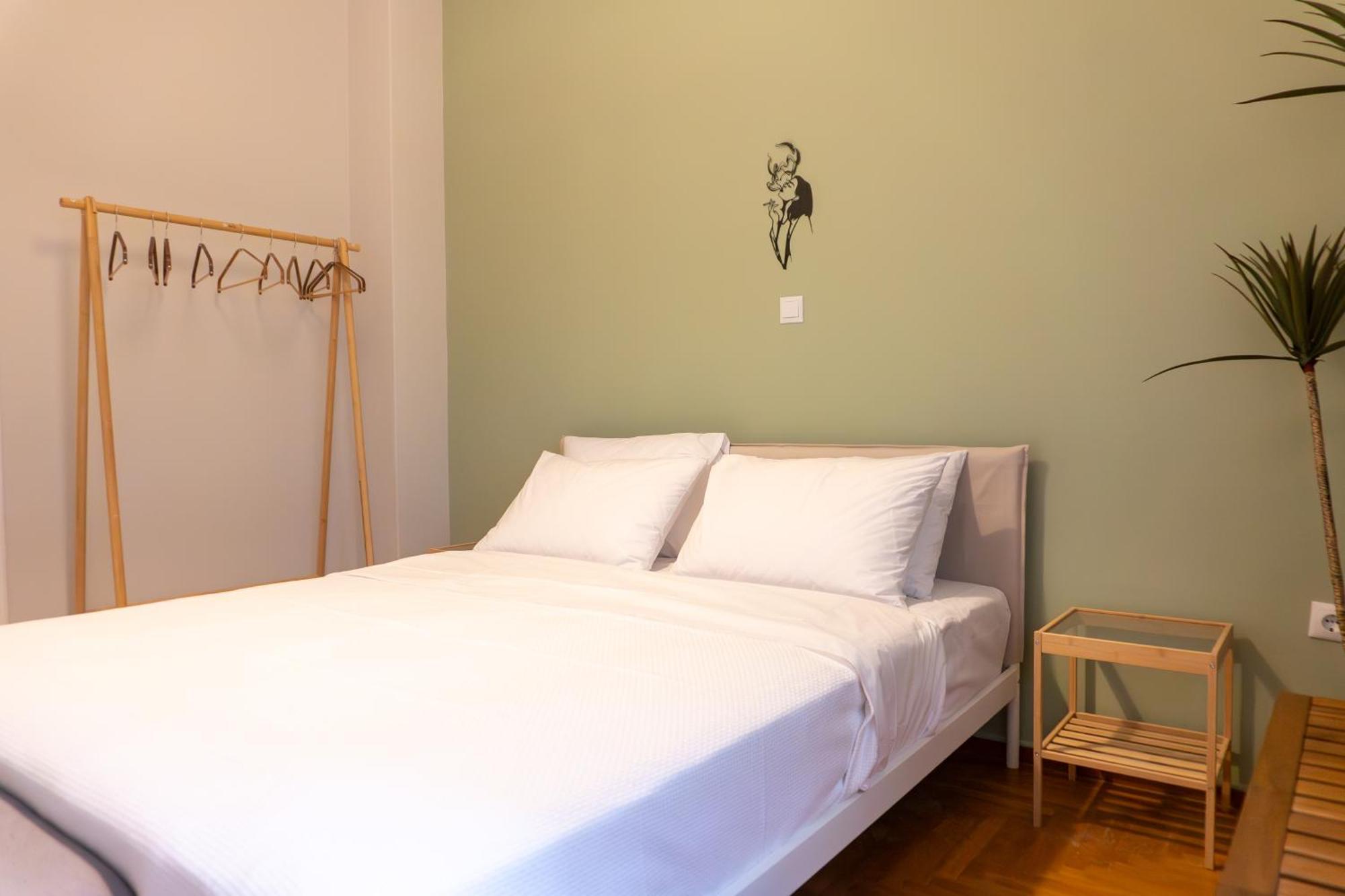 50 Steps Metro Kato Patisia Renovated Athens Apt Екстериор снимка