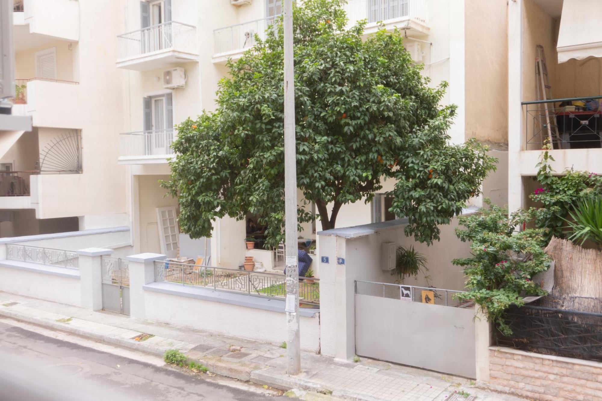 50 Steps Metro Kato Patisia Renovated Athens Apt Екстериор снимка