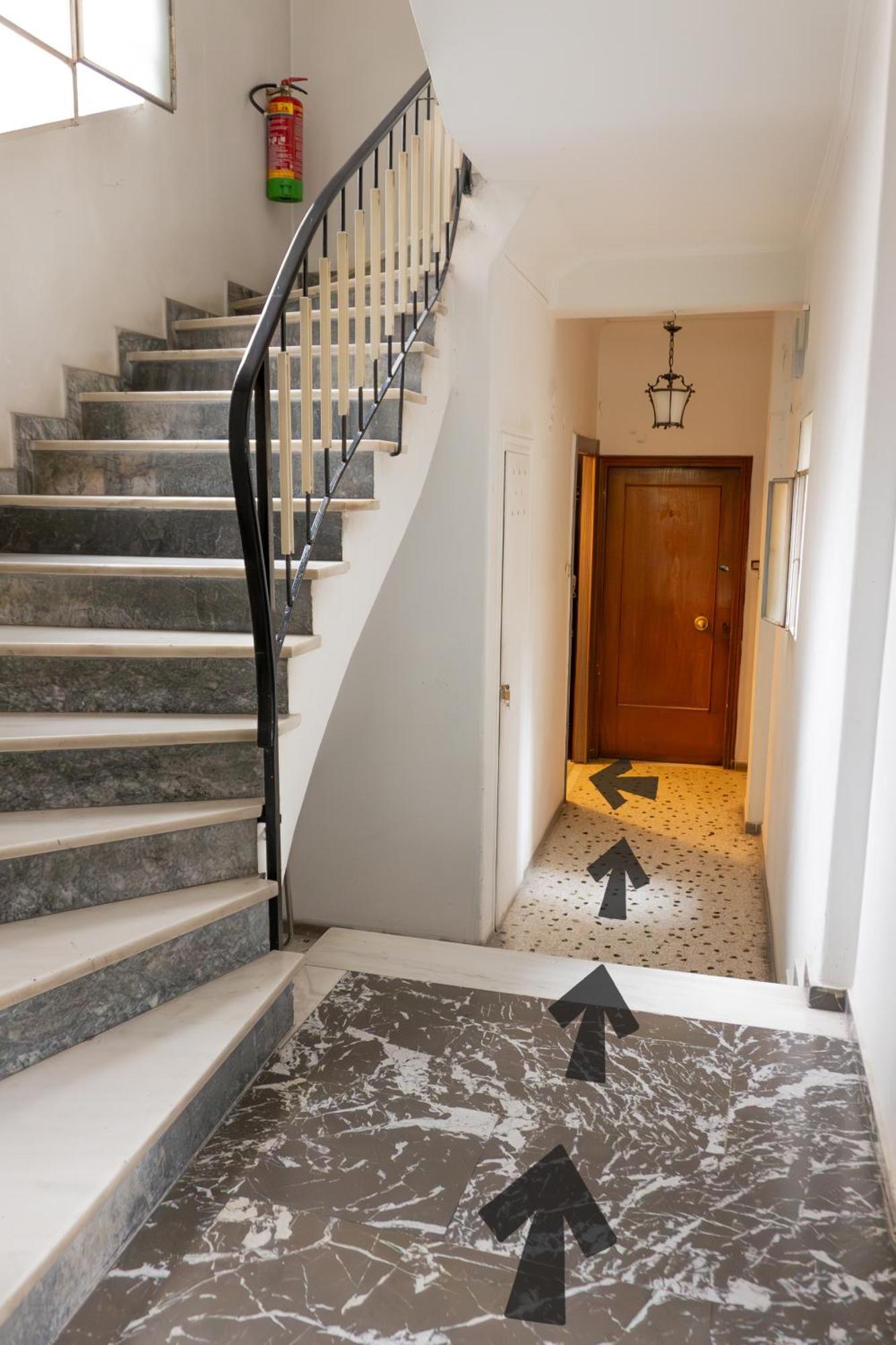 50 Steps Metro Kato Patisia Renovated Athens Apt Екстериор снимка